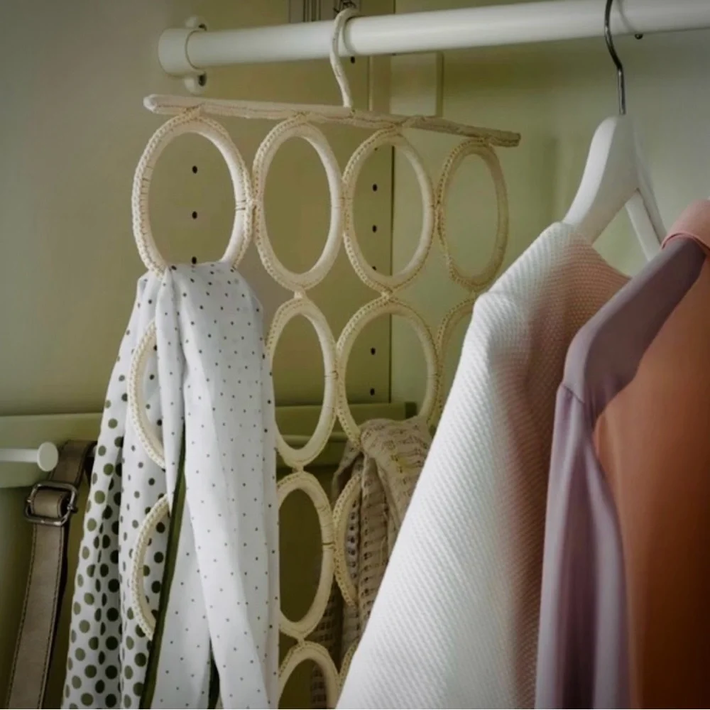 IKEA | 32” x 16” | Komplement Macrame Hanger Scarves Belts Ties 18 Rings Cream